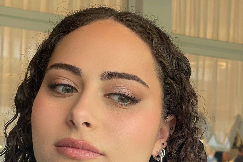 Natural make-up