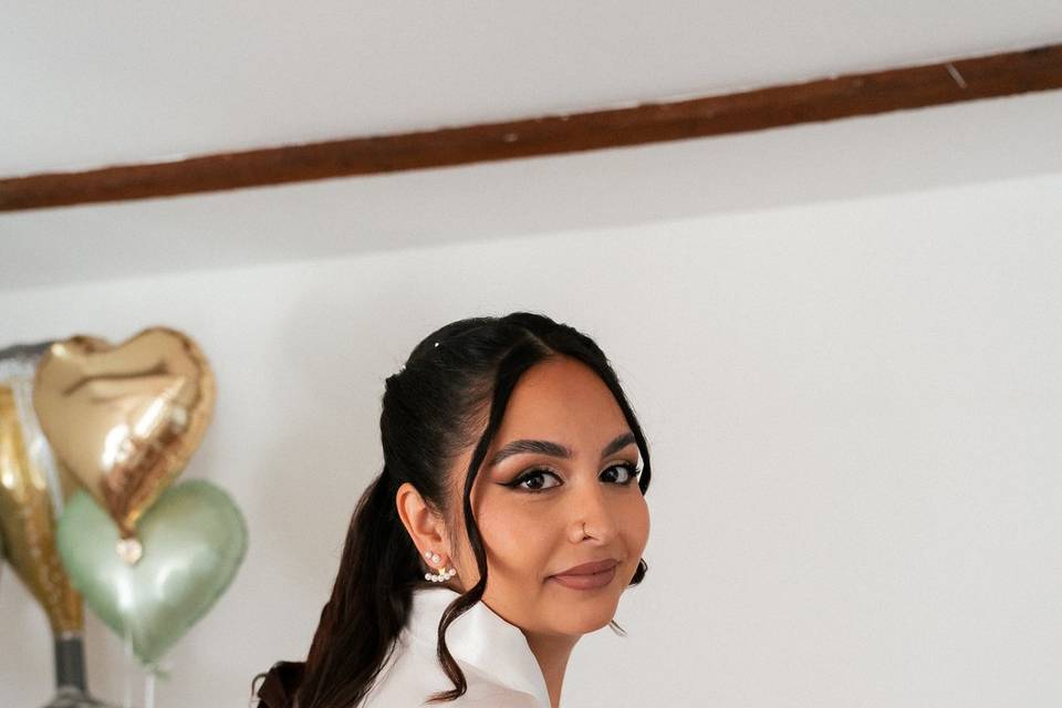 Super glam make-up