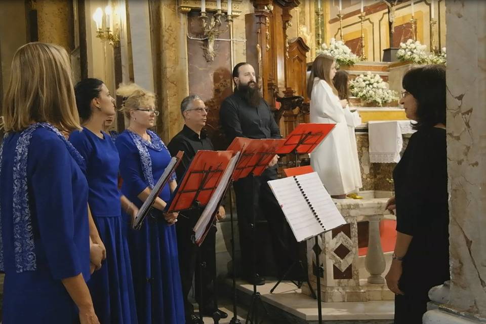 Servizio con Coro in Chiesa