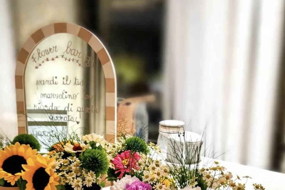 Flower bar