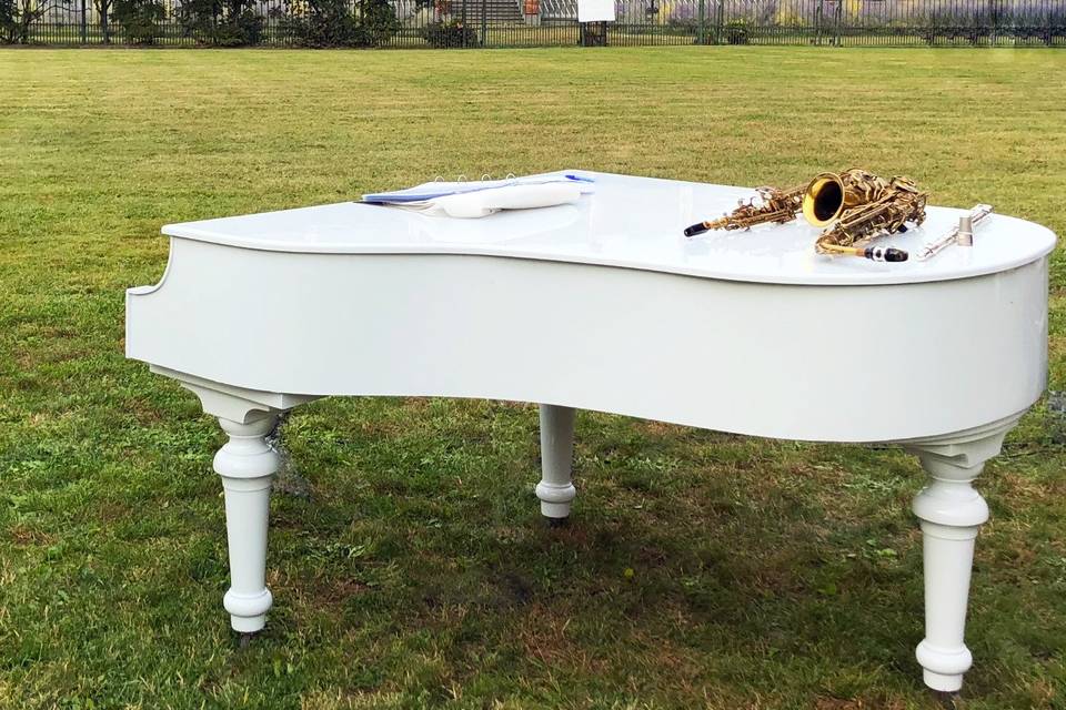 Pianoforte sax location