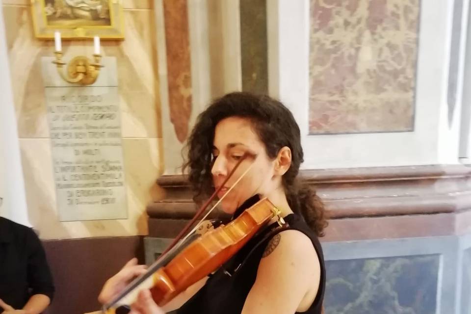 Violino solo in chiesa