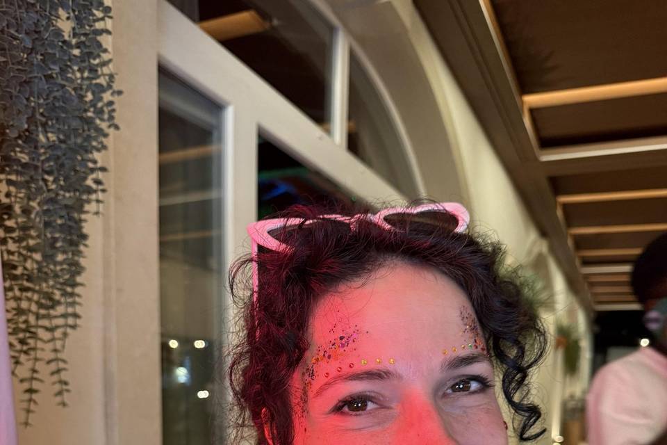 Glitter bar