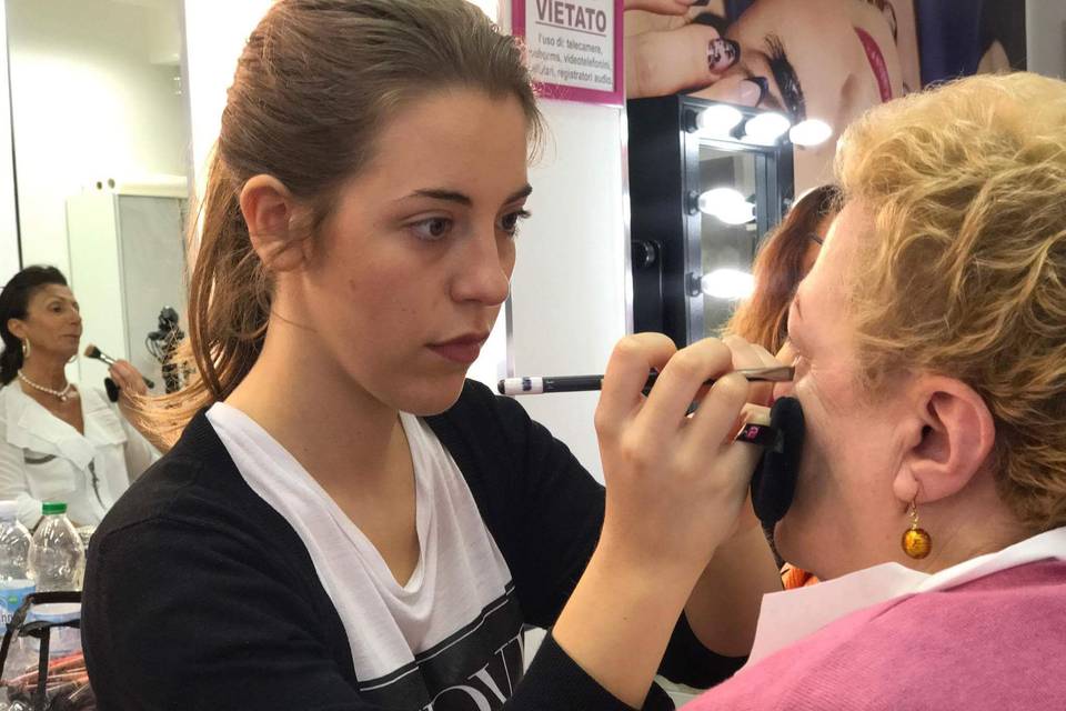 Eleonora Barpi Makeup Artist