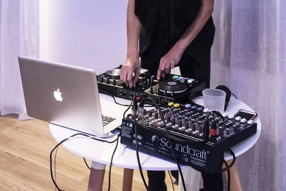 Djset