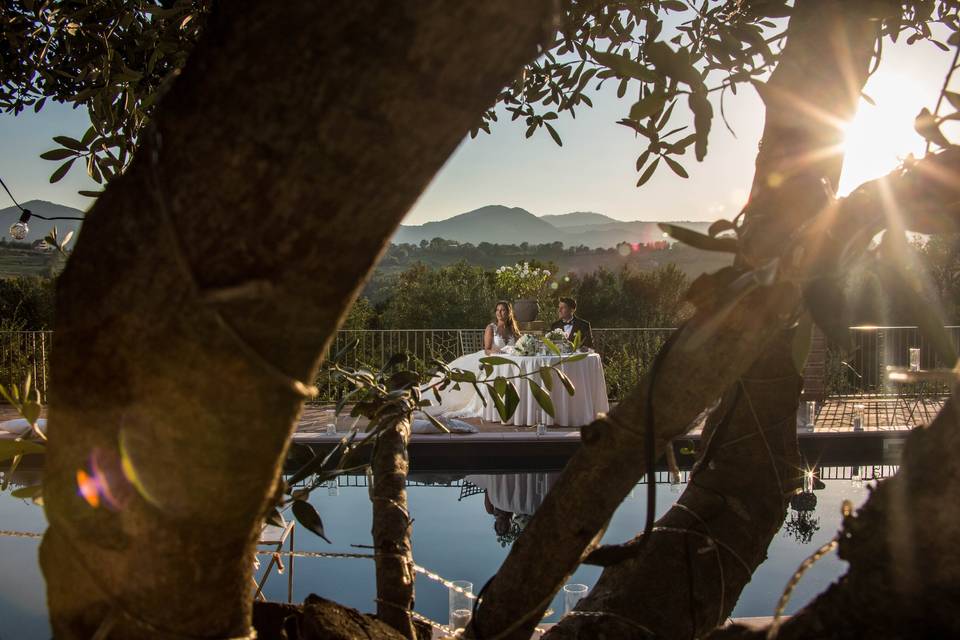 Tramonto in piscina