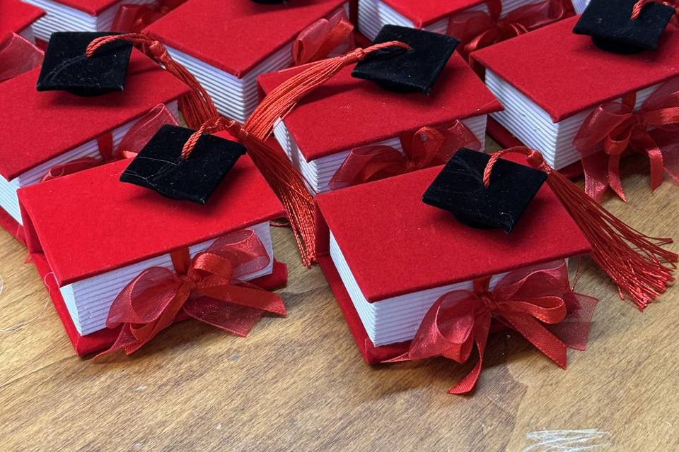 Bomboniera Libretto Laurea Toc