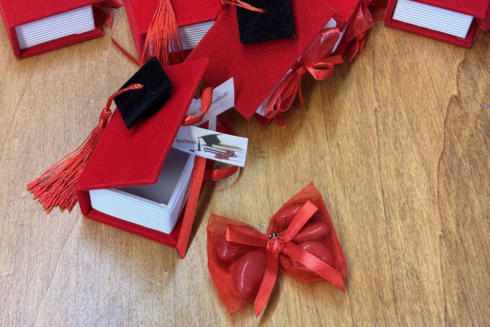 Bomboniera Libretto Laurea Toc