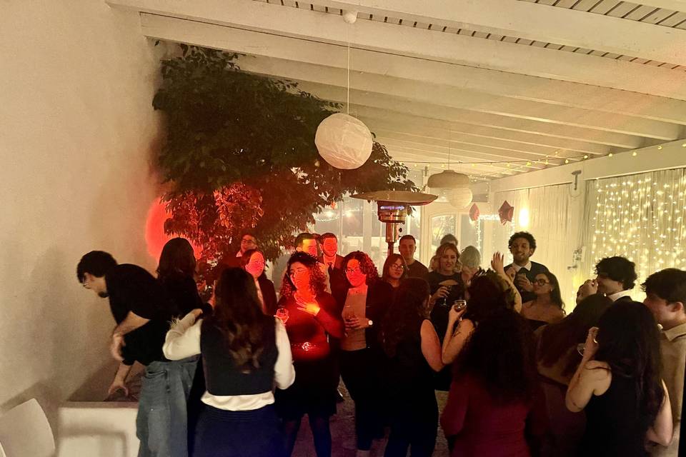 Private Party Roberta
