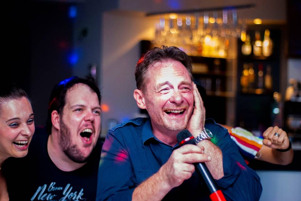 Karaoke