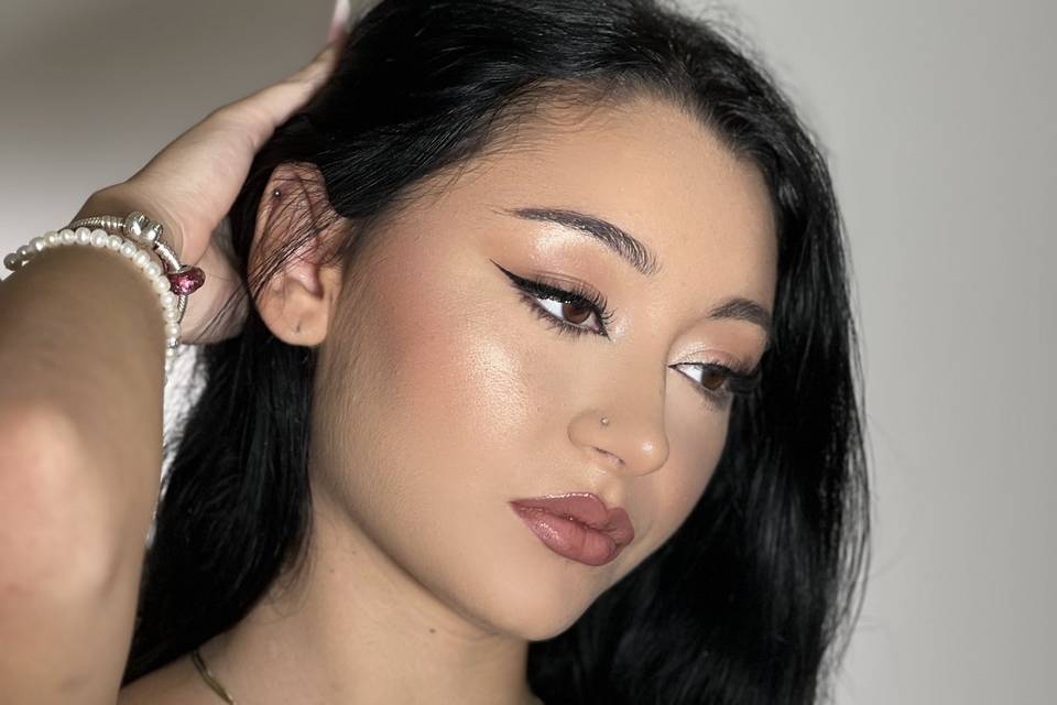 Noemiliveramakeup