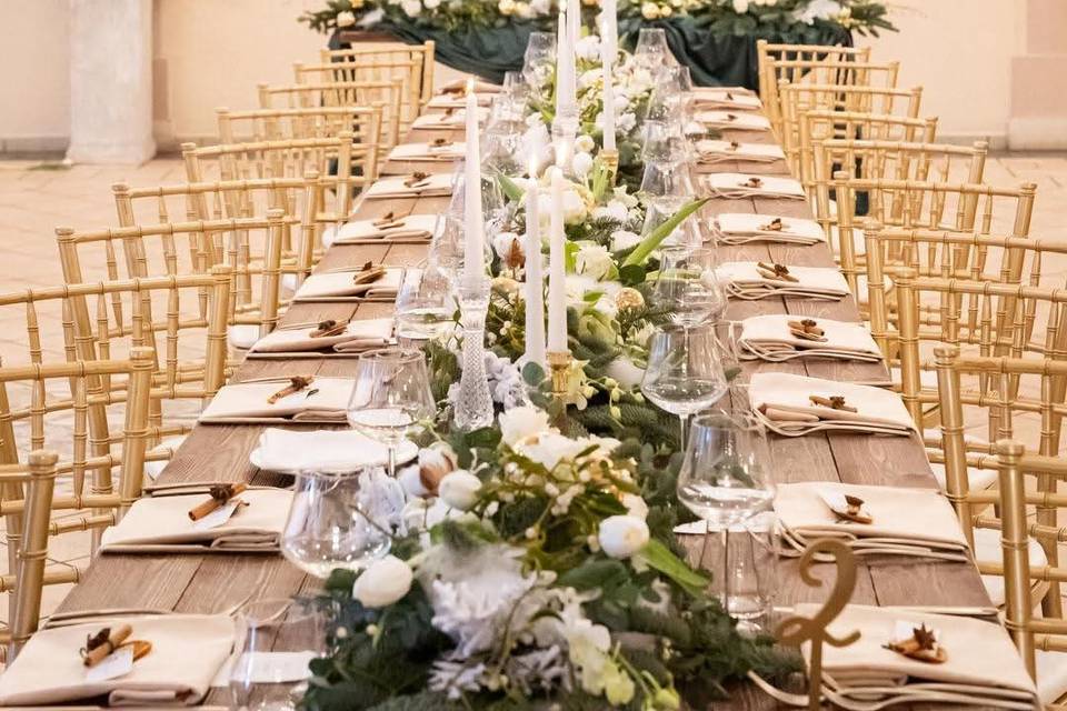 Tavolo Imperiale nel salone