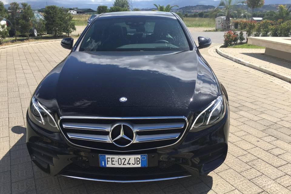 Mercedes E220