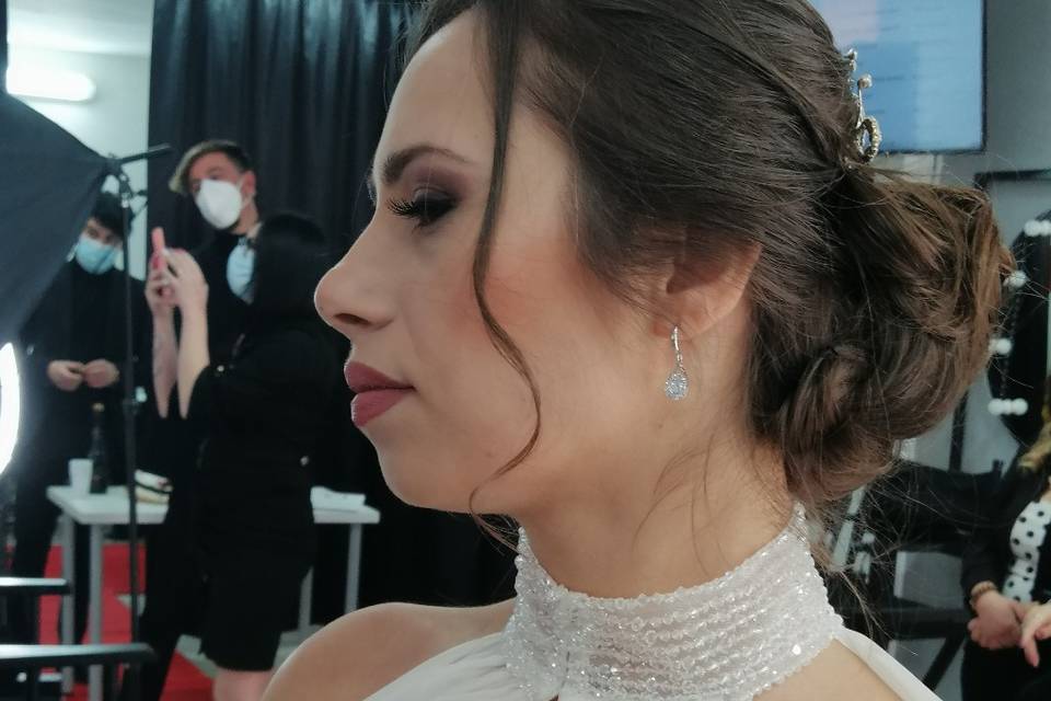 Make up bride
