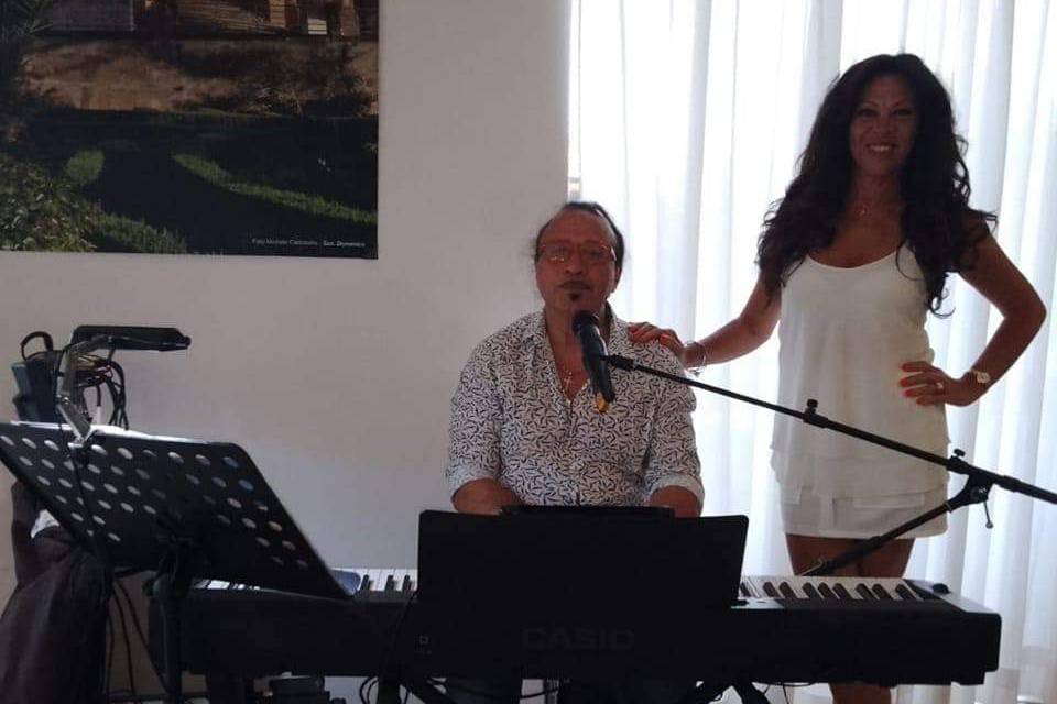 Elis & paola live music 1