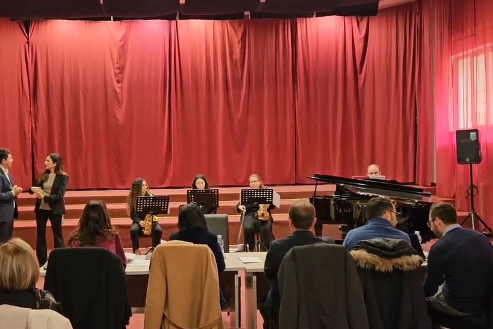 Ensamble Music