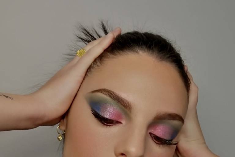 Make up colorato