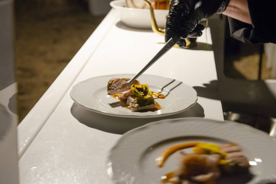 SHOW COOKING