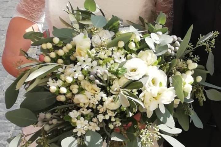 Fiori per acconciatura sposa