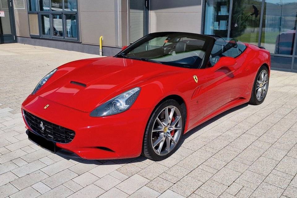 Ferrari California