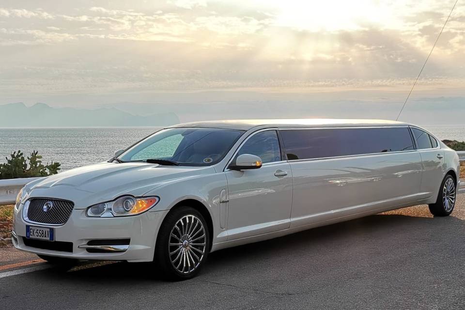 Limousine XF