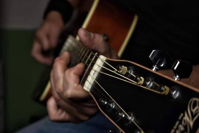 Guitar
