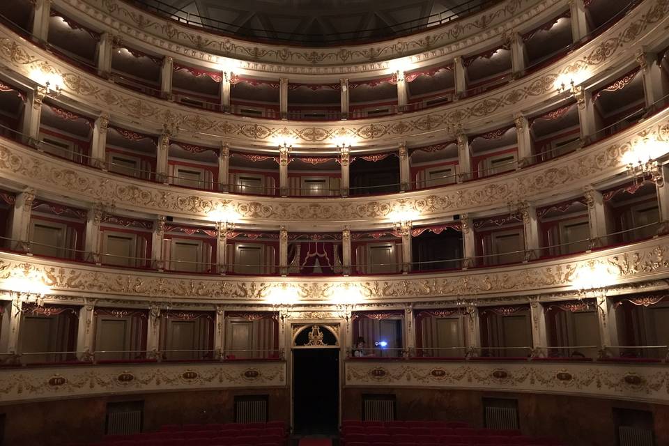 Musica teatro