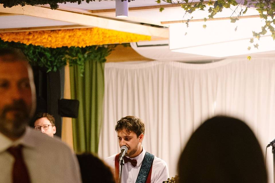 Special Day - Live Music