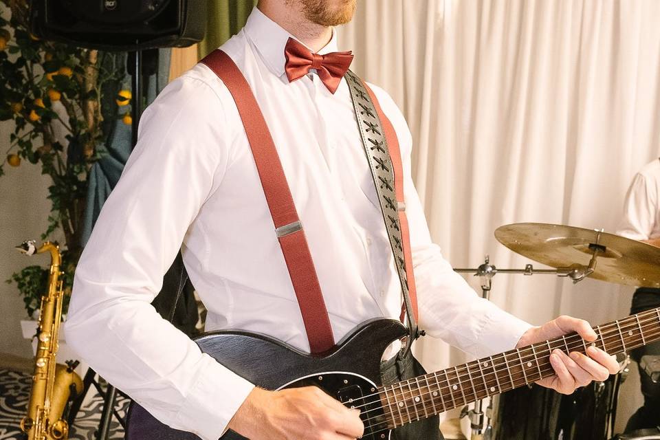 Special Day - Live Music