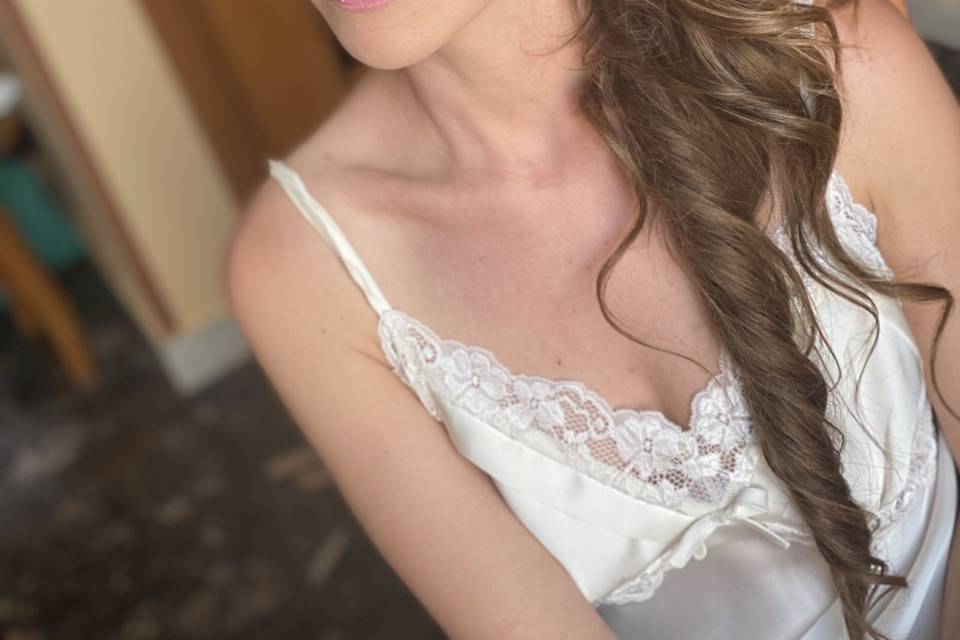 Trucco sposa su i toni del ros