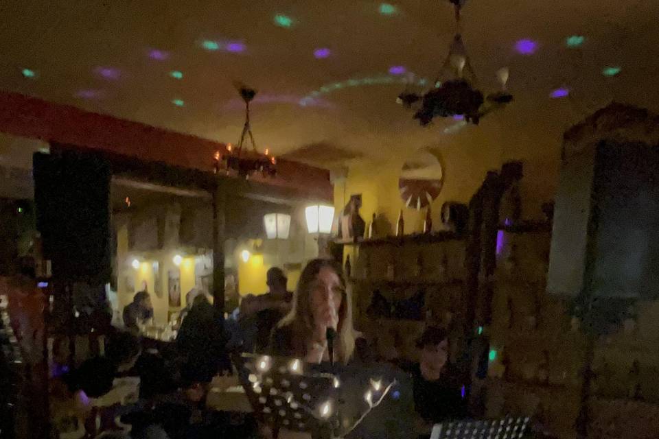 Live band