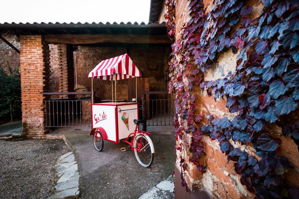 Carrettino gelati vintage con