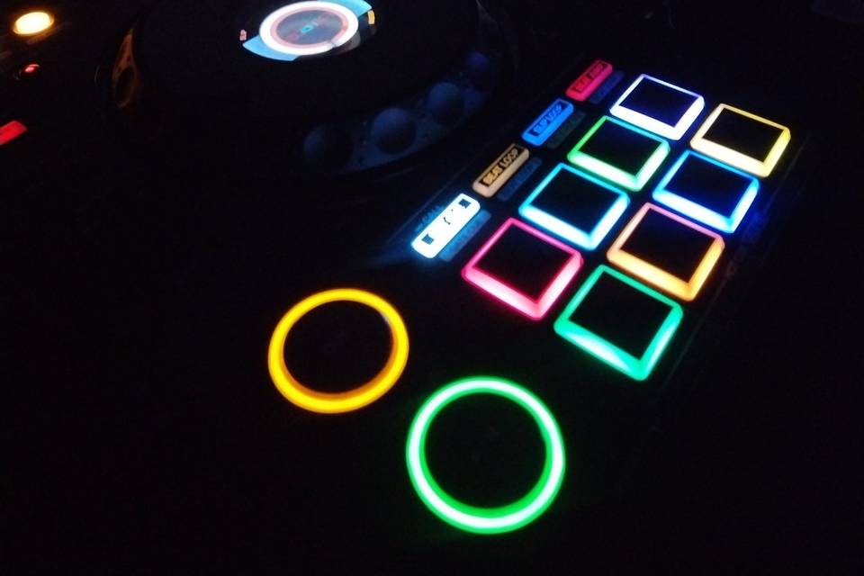 Dj set console