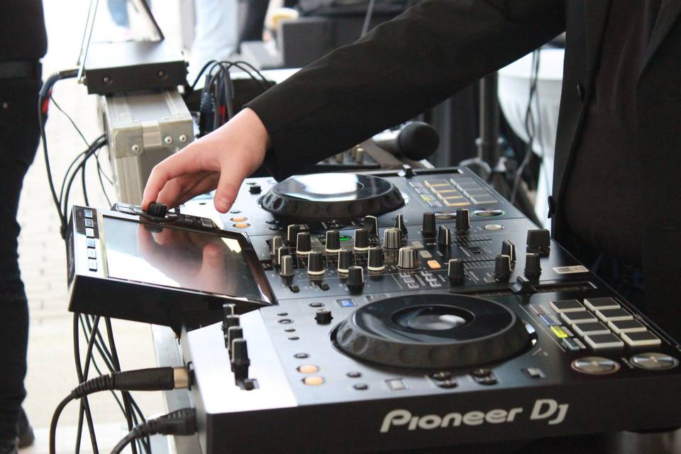 Dj set