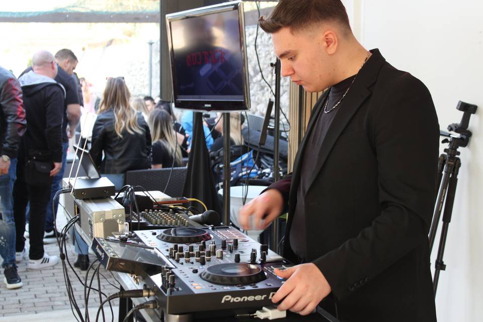 Dj set