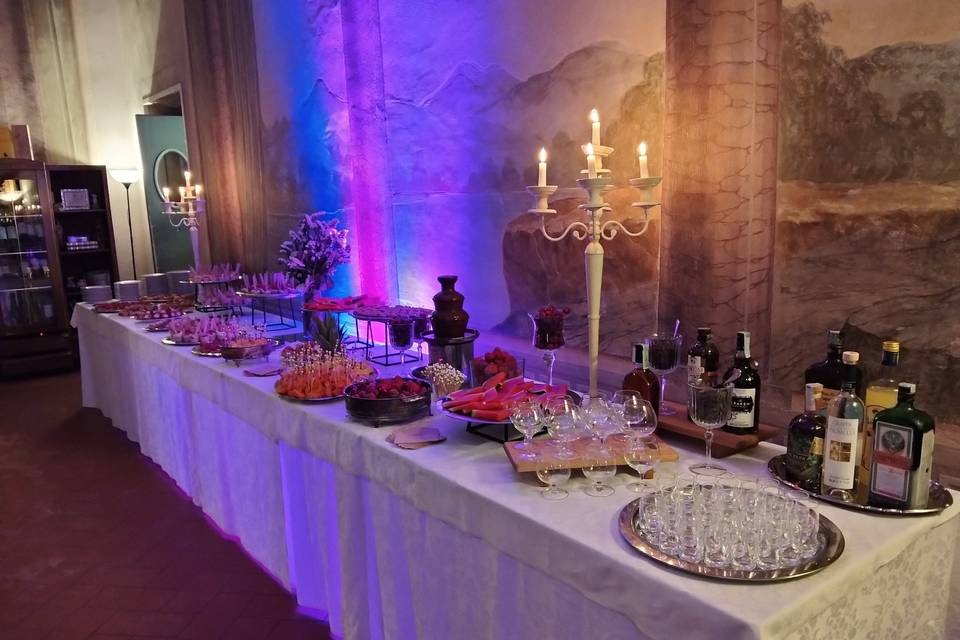 Buffet dei dolci e angolo amar