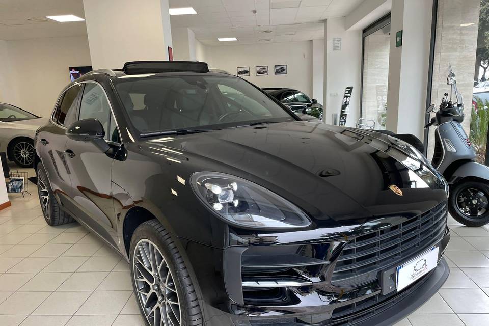 New Porsche Macan