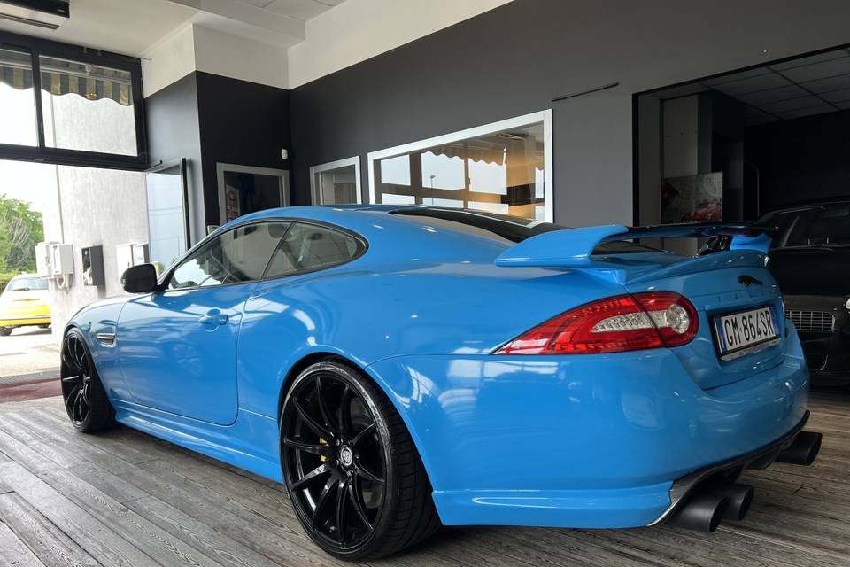 Jaguar XKR-S 550CV