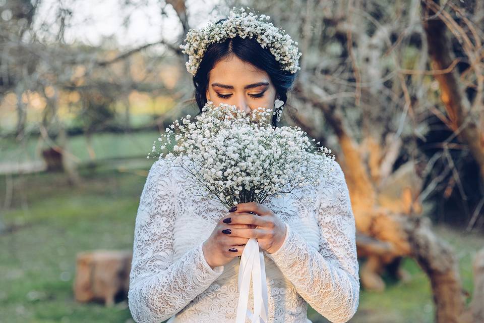 Boquet e cerchietto nebbiolina