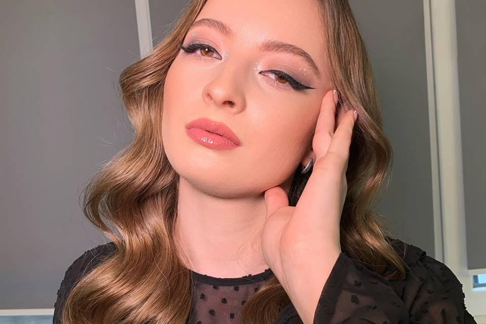 Trucco per la festeggiata