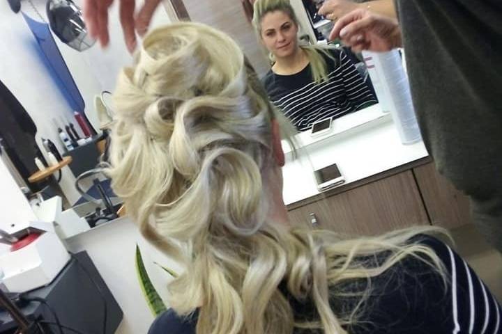 Pianeta Donna Hair Style