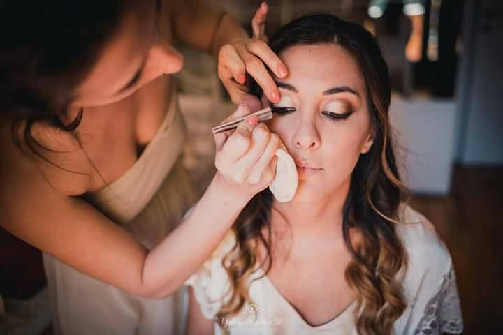 With kalè studio make up