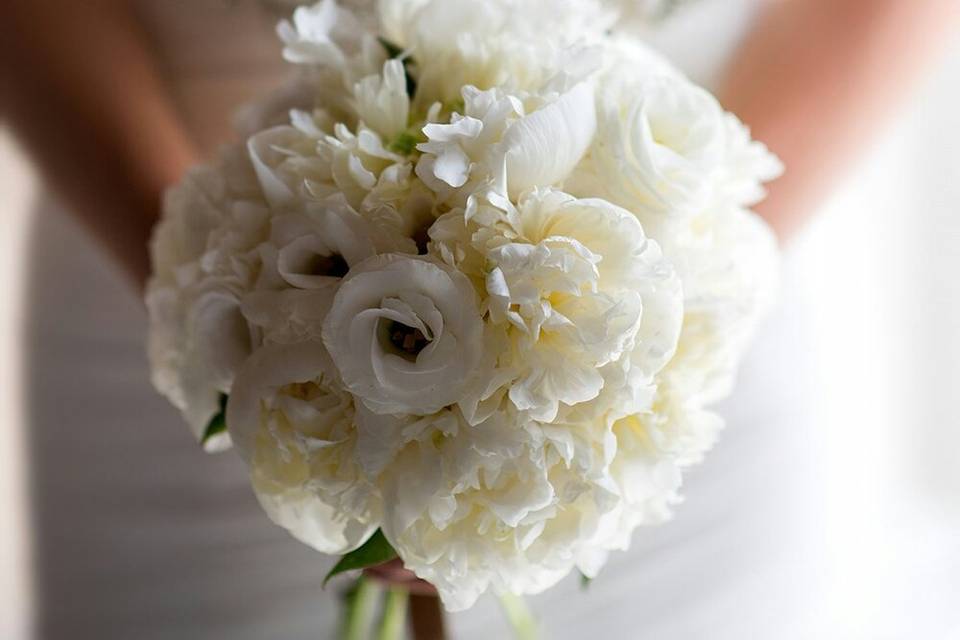 Total White bouquet