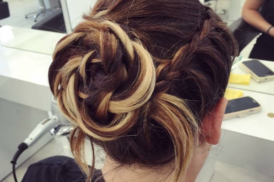 Anna Hair