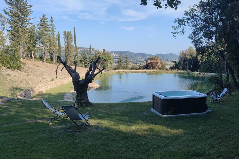 Jacuzzi