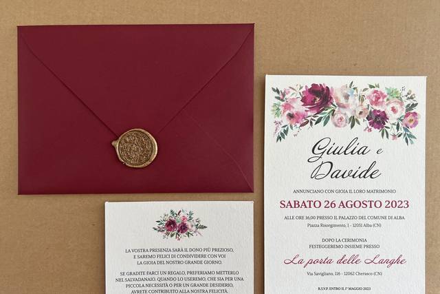 Partecipazione fiori magenta