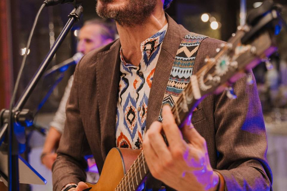 Leo - voce/chitarra