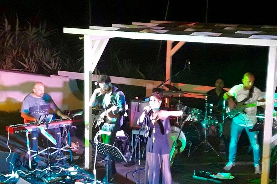 CaffèNero bollente Band