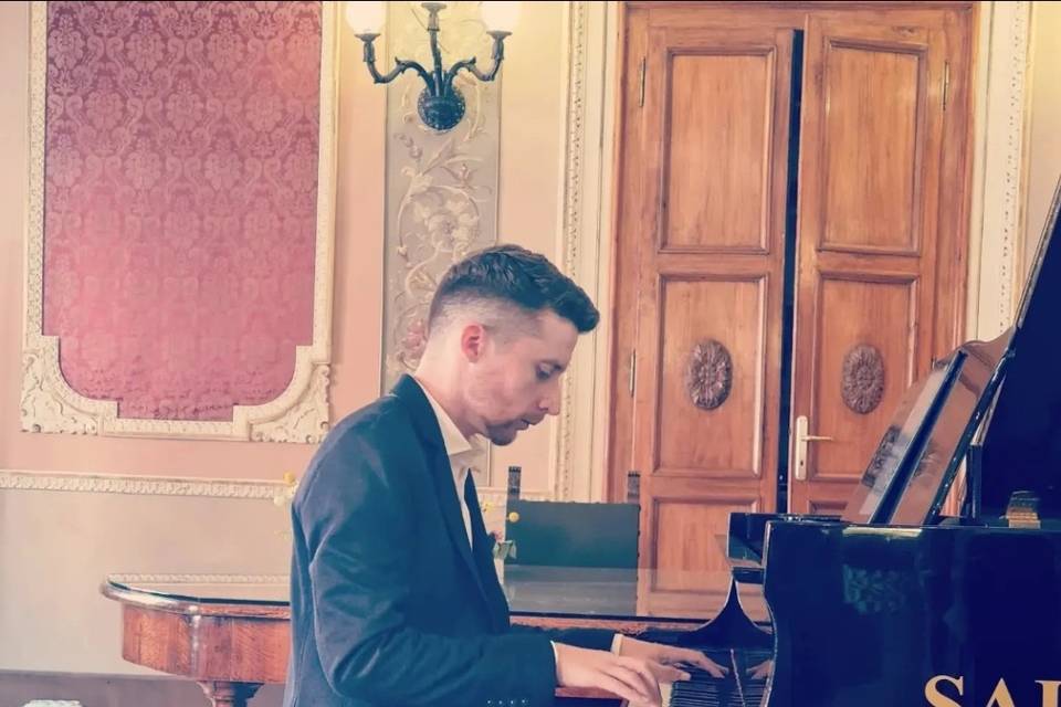 Roberto Bizziccheri Pianista