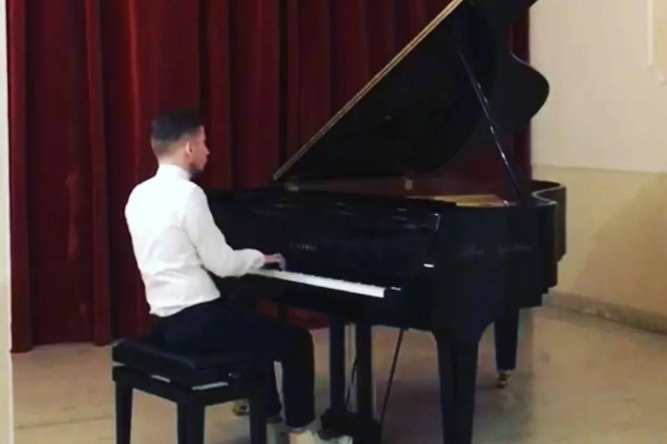Roberto Bizziccheri Pianista